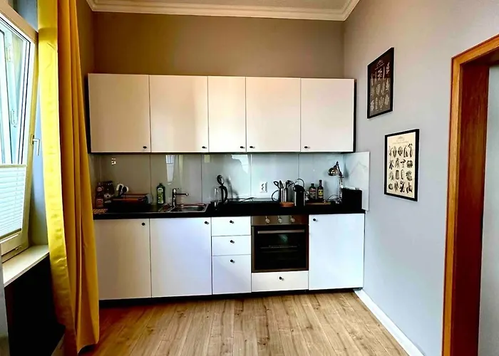 Daire Winelicious - Arrive & Enjoy